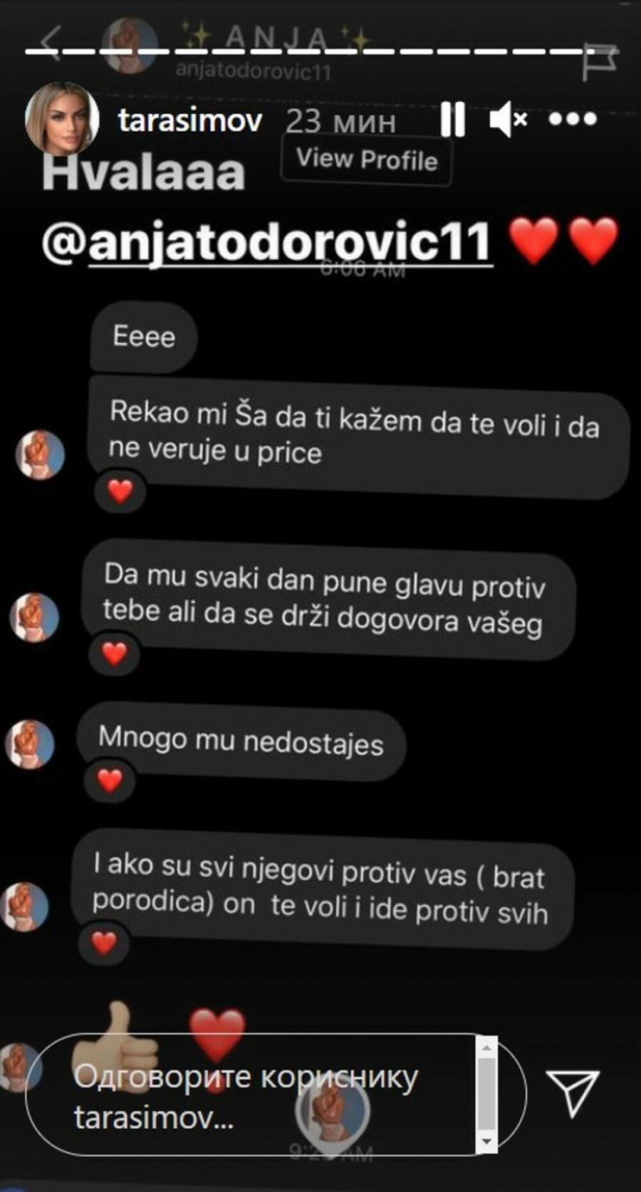 NE MOŽE DA ŽIVI BEZ NJE Ša poslao ljubavnici tajnu poruku, isplivala prepsika Tare i Anje, Simova priznale sve emocije i planove (FOTO)