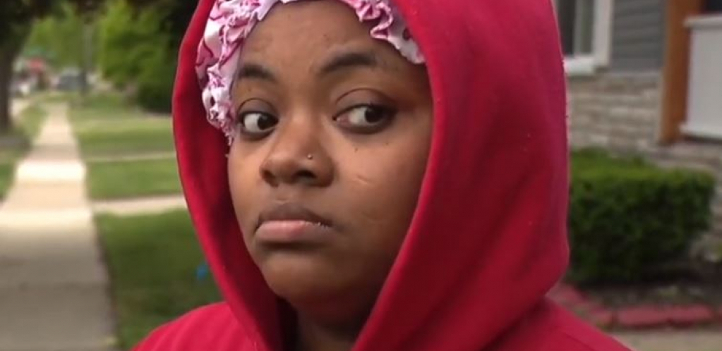 ŽALOSNO Dobila je kaznu jer je pričala telefonom ispred kuče: "Prijavila me je komšinica samo zbog boje kože"!