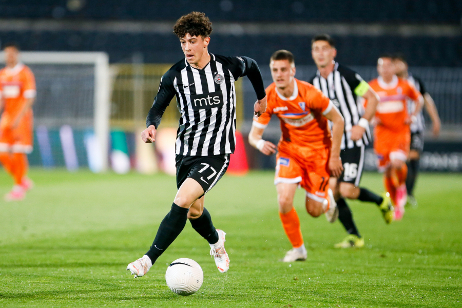 ĆERKA ANE ĆURČIĆ U VEZI JE SA FUDBALEROM PARTIZANA, EVO O KOME JE REČ (FOTO)