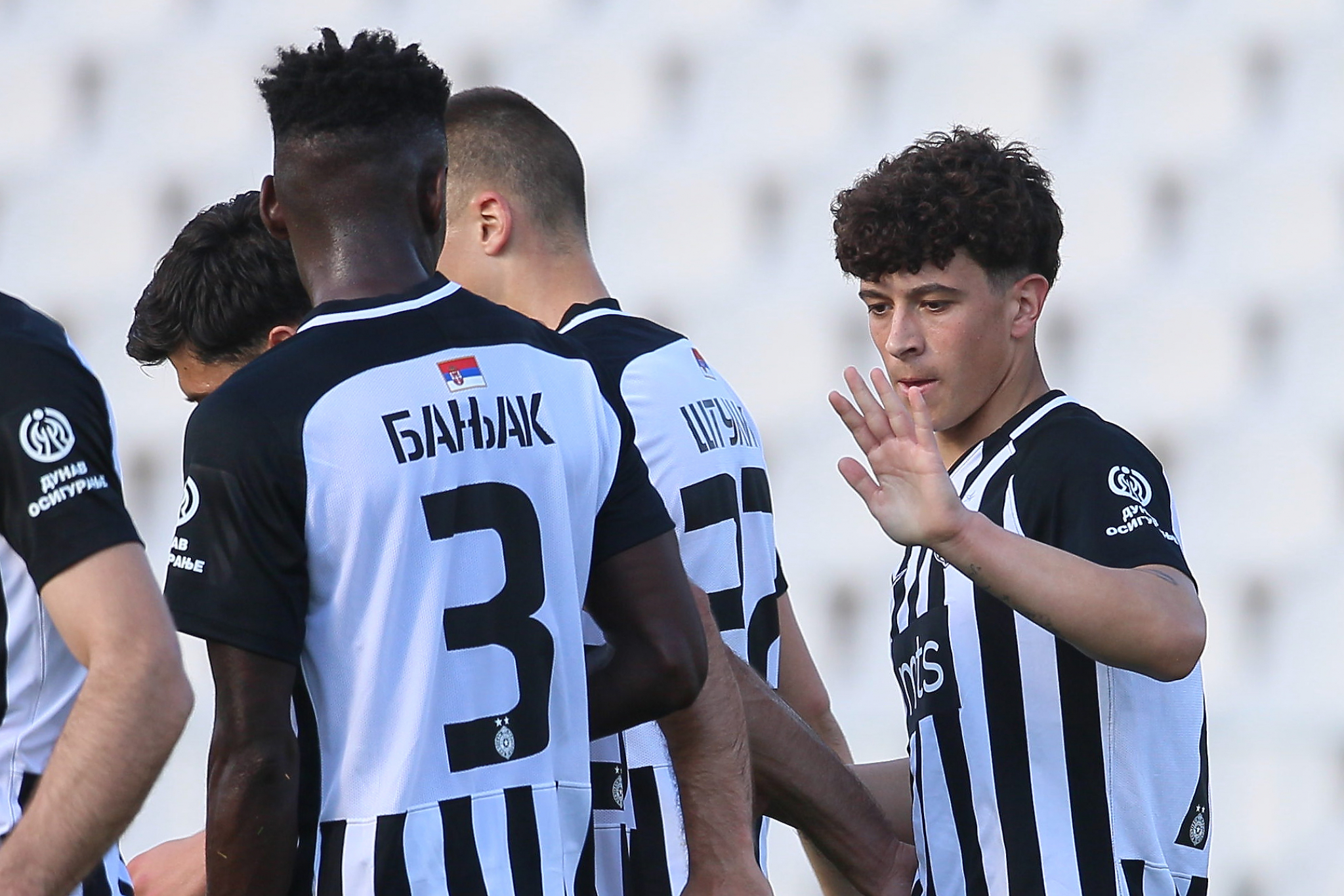 SRPSKI KLUBOVI DOBILI RIVALE U LIGI KONFERENCIJA! Partizan nije imao mnogo sreće, Vojvodina i Čukarički zadovoljniji nakon žreba!