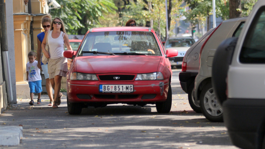"JA NEMAM NOVCA SVE OVO DA PLATIM" Paraćinac tvrdi da je dobio "skandaloznu kaznu" za parking