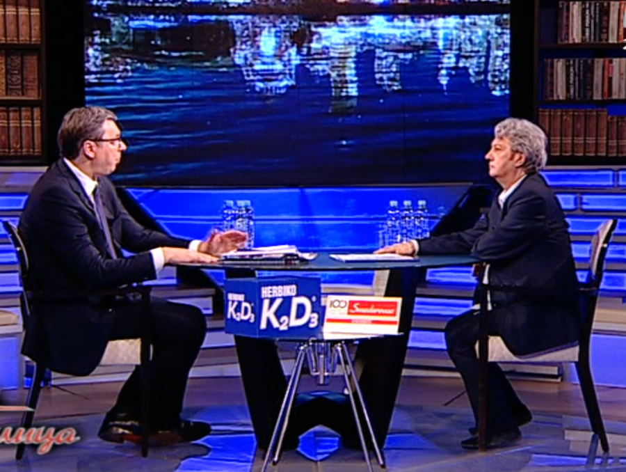 PREDSEDNIK SRBIJE U ĆIRILICI Vučić: Strane sile hoće da izvrše pritisak, ali za Srbiju nema panike oko Kosova