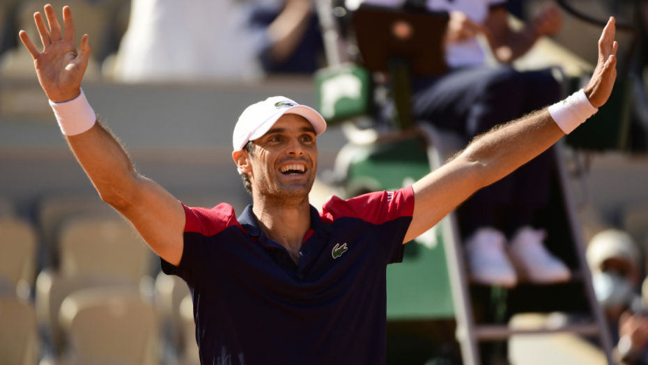 KRALJ MAROKA, TRI OPERACIJE I "UBICA" VELIKIH! Ko je teniser koji je u mesec dana rastužio Federera i Tima? (FOTO)