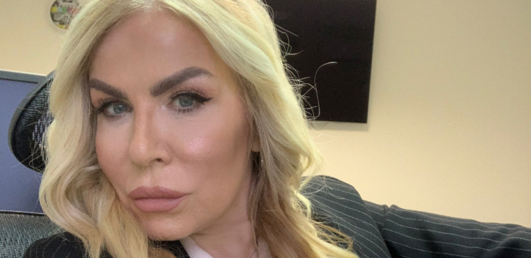 POZLILO MI JE ZBOG TOGA! Jutjuberka Žana Karaklajić bez dlake na jeziku o javnim ličnostima koje promovišu tehnike za srećniji i bolji život, spomenula i Jelenu Đoković!