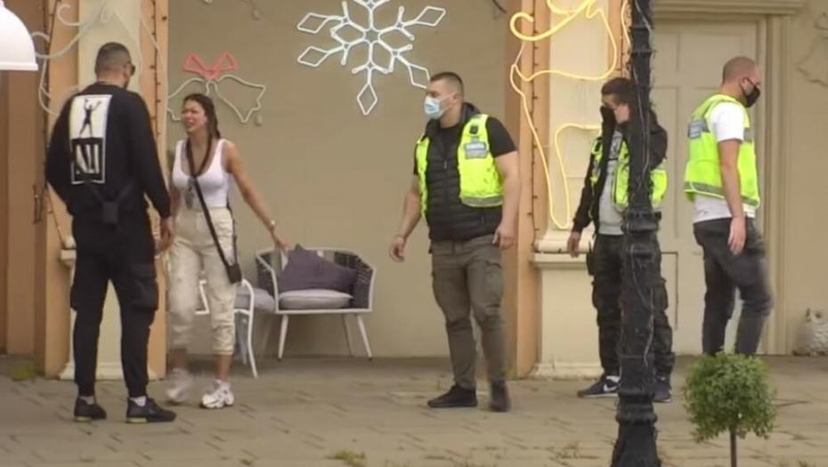 STANJE ALARMANTNO! Nova tuča Maje i Janjuša digla zadrugare na noge, Marinkovićeva mu uništila patike, o njegovoj osveti se i dalje priča (FOTO)