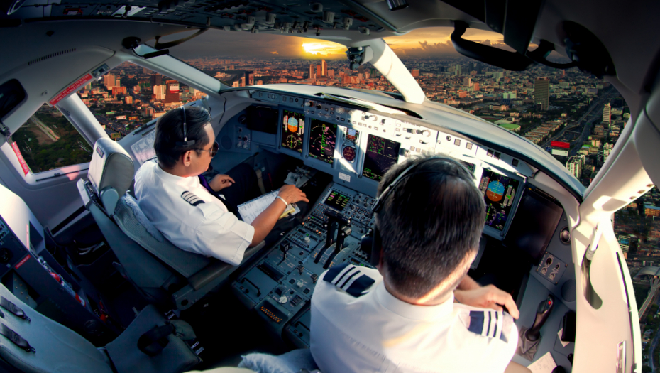 LEKAR, PEKAR, APOTEKAR.. Verujemo da  ovi poslovi donose bogastvo i sreću, a zapravo su živi očaj