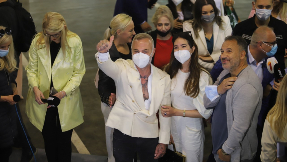 OVO SMO SVI ČEKALI! Đanluka progovorio za srpske medije, došao u pratnji supruge koja izgleda predivno, a jednom rečenicom je ostavio sve bez teksta! (FOTO/VIDEO)