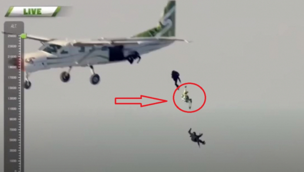 Iskočio je iz aviona bez padobrana sa visine od 7.620 metara i preživeo (VIDEO)