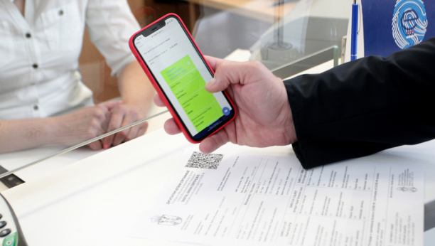 ALO! ISTRAŽUJE Šta morate da znate ako planirate putovanje u narednih nekoliko meseci: Džabe pasoš bez vakcine