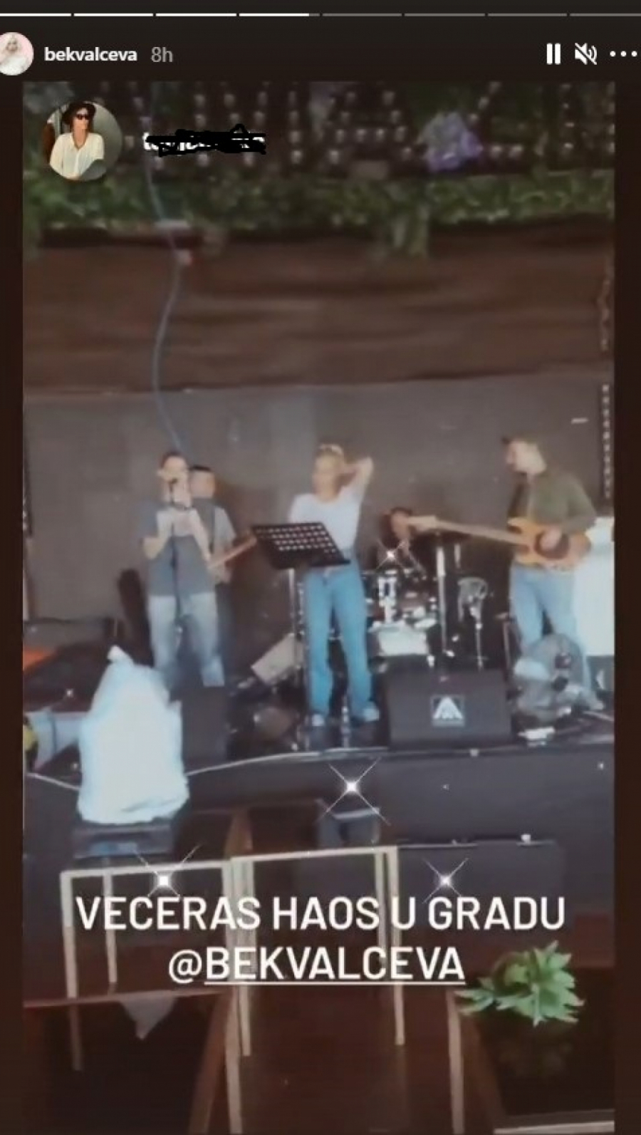 VEČERAS ISPADAJU PLOMBE Bekvalčeva naoštrena pred prvi nastup posle godinu i po dana, biće to noć za pamćenje (FOTO)