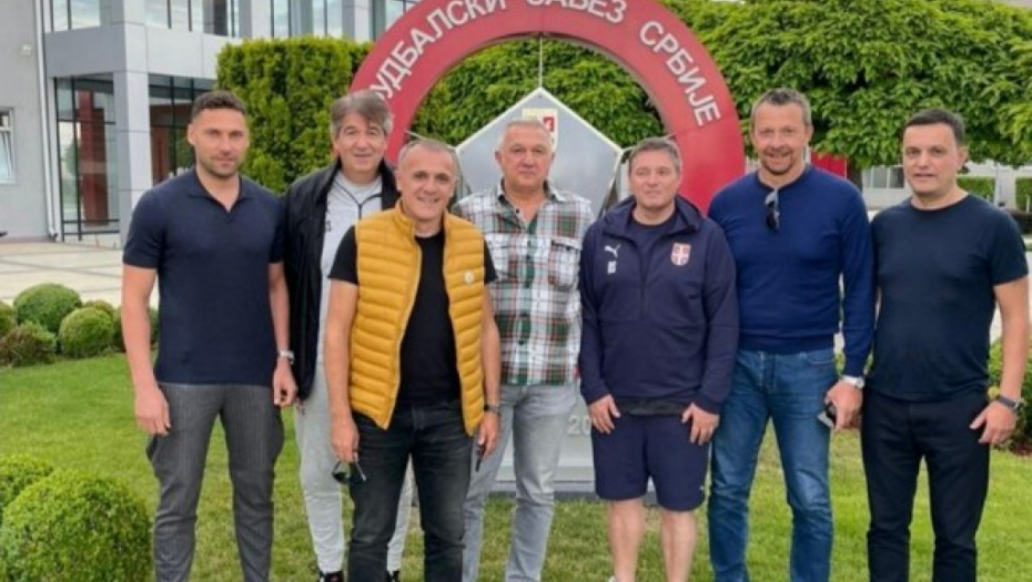 "ORLOVI" DOBILI VELIKU PODRŠKU! Legende obišle reprezentaciju Srbije pred put u Japan