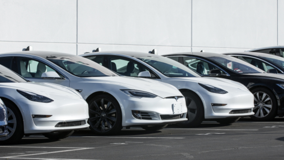 ŠTA KADA SE UPALI REZERVA? Ovi modeli automobila vas neće izneveriti, sa njima možete duže da vozite!