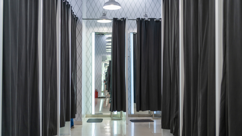 BERSHKA SE OGLASILA POVODOM SKANDALA Ovo je odgovor na optužbe da snimaju kupce dok se presvlače