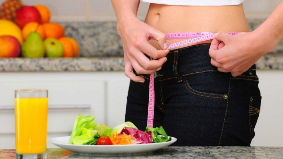 DIJETA DOKTORA UGLOVA ZA ŽIVOT BEZ BOLESTI: Za dve nedelje 5 kilograma manje!