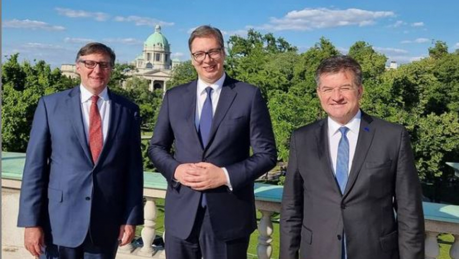 Sastali se Vučić, Palmer i Lajčak (FOTO)