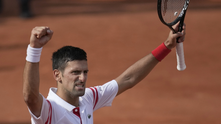 J*BEM TI MAMU U PI***!  Novak besneo zbog nepristojne publike, ovo nije mogao da im oprosti!