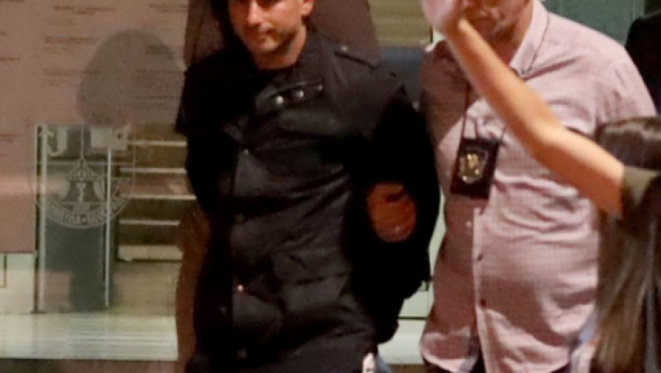 OTKRIVENA JOVIČIĆEVA ŠEMA MALVERZACIJA Šurovao i sa jednim crnogorskim političarem, sa opštinom radio šta je hteo