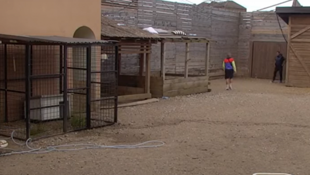 VIŠE NEMA NAZAD Kristijan napušta "Zadrugu", spakovao sve stvari i obratio se kumovima da ga čekaju, evo koji mu je plan (FOTO)