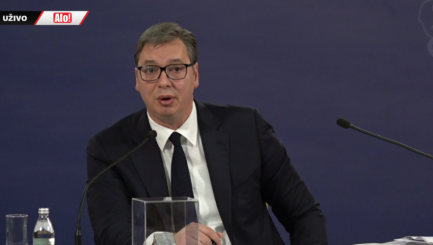 Vučić: Idemo na referendum! (VIDEO)