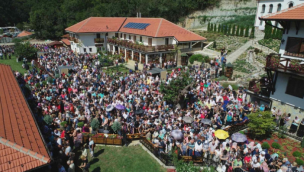 NOVO ČUDESNO ISCELJENJE Nakon posete manastiru Tumane, čovek izlečio rak