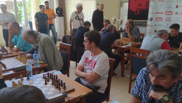 PRVA UZBUĐENJA NA FINALU KUPA Jugović siguran, Jelica Goračići kroz iglene uši