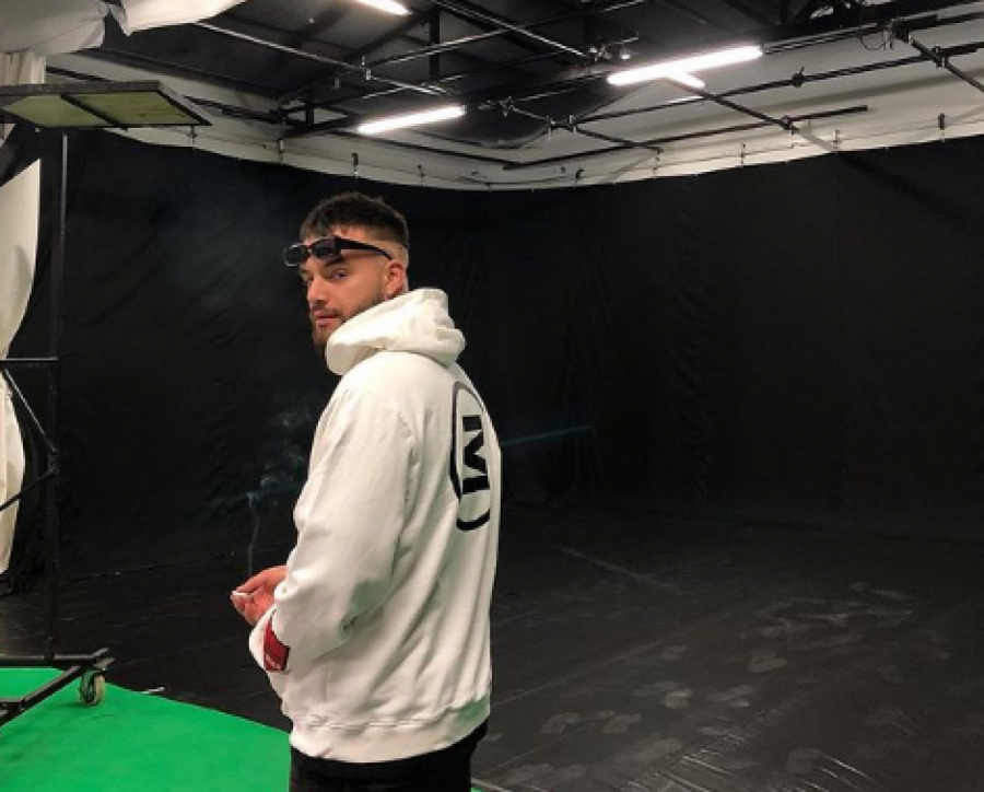 ALKOHOL MI JE TOP! Nući priznao da je poročan i otkrio sa kojom pevačicom bi voleo da sarađuje