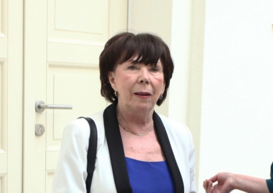 KOMŠIJE RASKRINKALE 