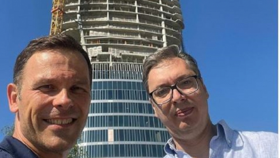 "MALI PREDAH" Predsednik Vučić i Siniša Mali u šetnji pored Beograda na vodi (FOTO)