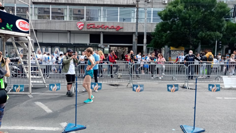 POVRATAK ŽIVOTU! Održan 34. Beogradski maraton, spektakl za pamćenje o kojem će se pričati! (FOTO/VIDEO)