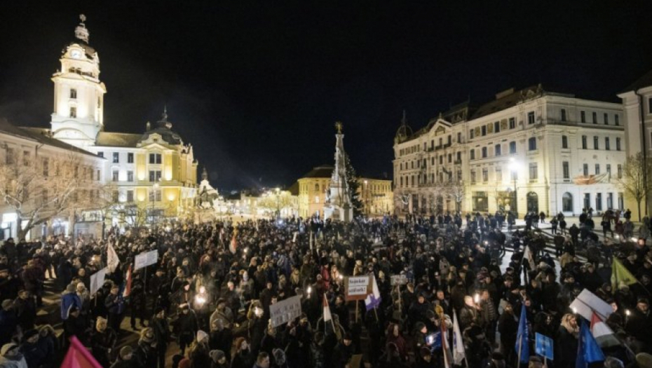 NEĆEMO KINEZE: Mađari blokirali Budimpeštu, ne žele ih u svom gradu!