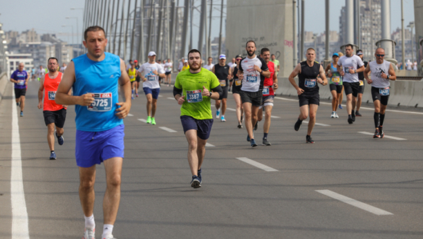 MEDIJI U SKOPLJU BRUJE! 200 Makedonaca došlo na Beogradski maraton, ali nisu svi planirali da trče! Evo šta su radili u Srbiji!