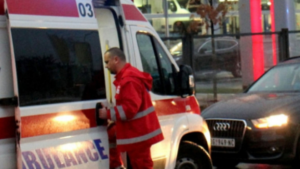 HITNA POMOĆ IZVESTILA Dvoje povređeno u saobraćajnoj nesreći u Novom Beogradu