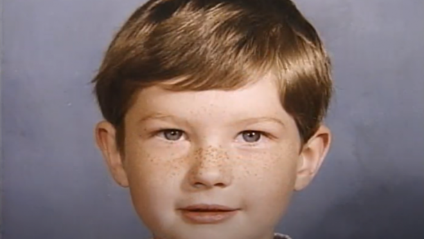 PRE TRI DECENIJE DEČAK UMESTO NA RASPUST, OTIŠAO U SMRT! Njegova tragična sudbina, preokrenula je život milionima! (VIDEO)