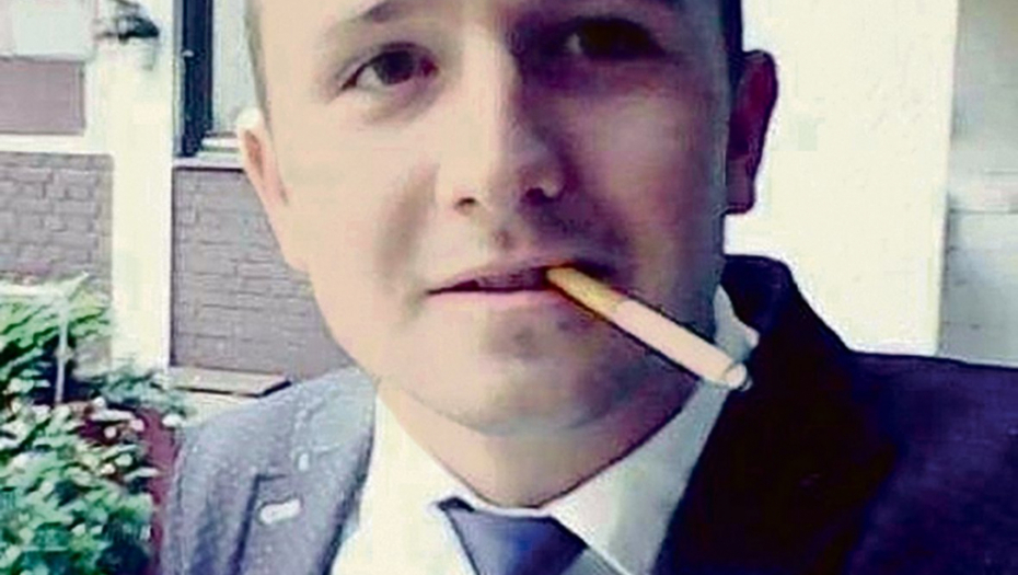 Ovo je Miloš (22) koji je zapalio svoju baku i njenog nevenčanog supruga, majka otkrila pozadinu užasa!