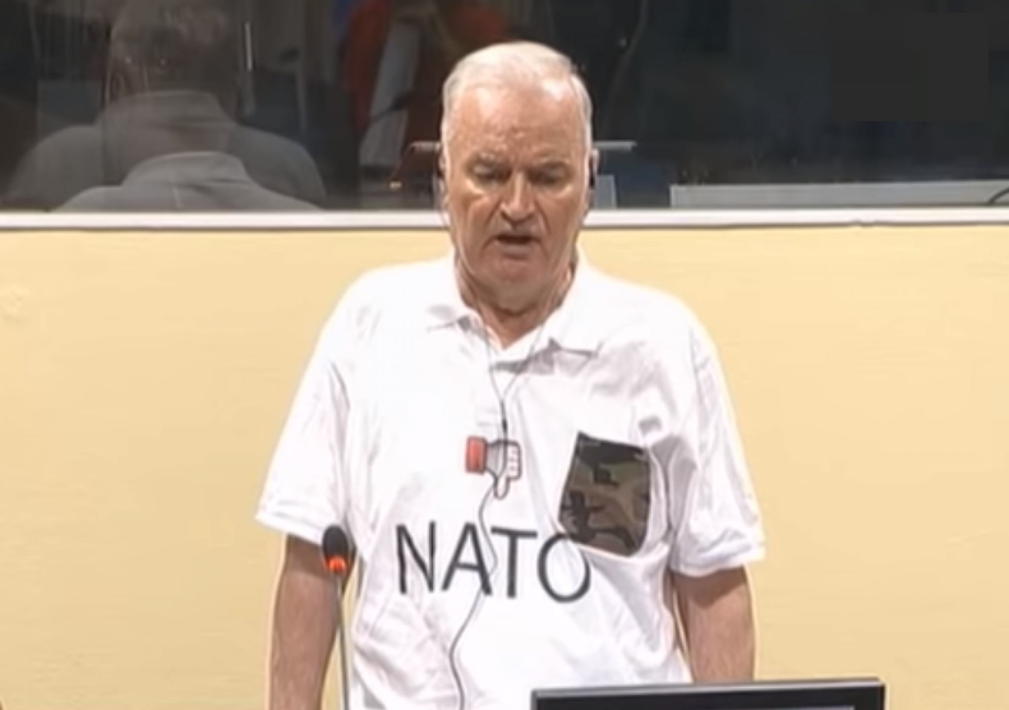DARKO MLADIĆ ŠTA SE KRIJE IZA NAPADA NA MURAL Presušila slavina na kojoj su 
