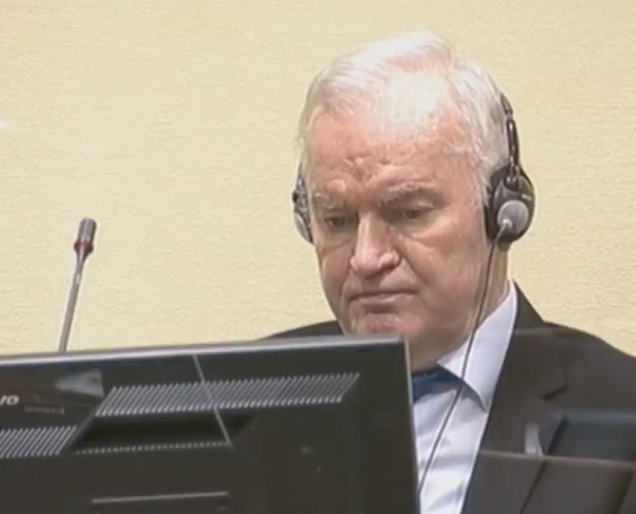 MLADIĆ IDE U ISTI ZATVOR U KOJEM JE KARADŽIĆ I Ratkova glava biće na tacni  muslimanskim ekstremistima!