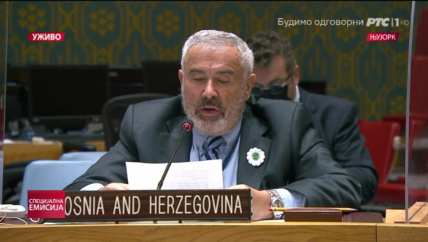 ULJEZ U SAVETU BEZBEDNOSTI Pljuvao Srbiju i Mladića, a onda se otkrilo o kakvom se prevarantu radi!