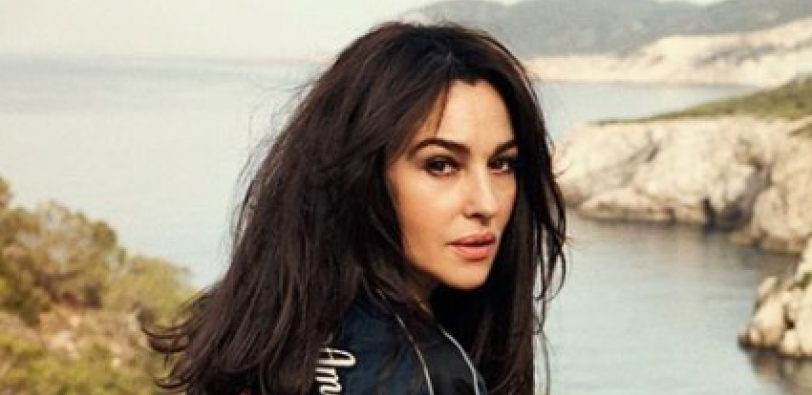 ZA NJOM UZDIŠU MUŠKARCI Sad je Monika Beluči objavila fotografiju koja je obišla celi svet, glumica se skinula, pa na gole grudi privila nju (FOTO)