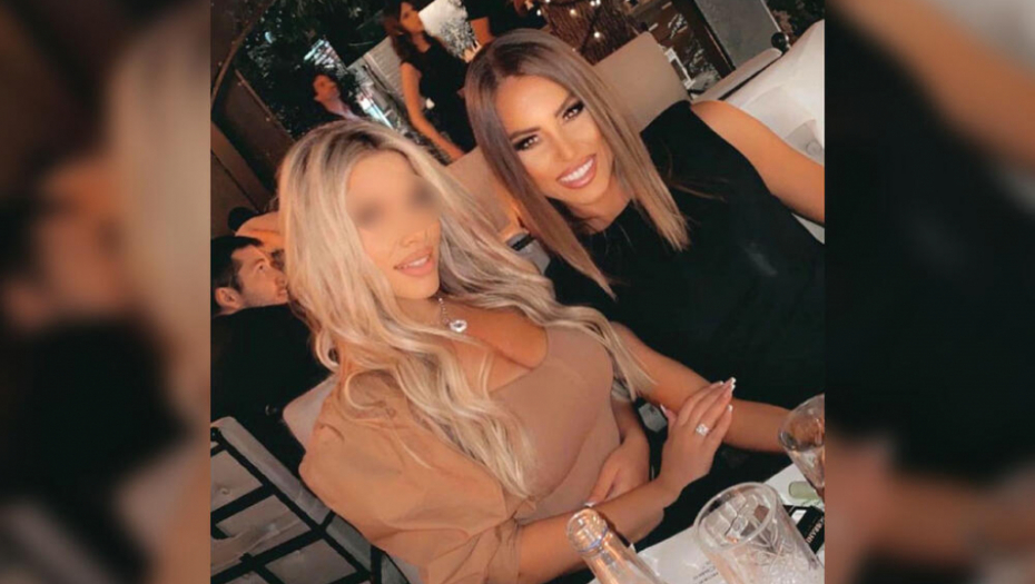 Dijana Hrkalović uživa u noćnom provodu sa drugaricama