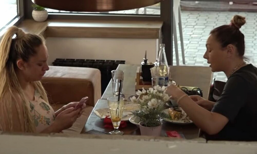 ONI NIKAD NEĆE BITI PORODICA!  Pričalo se da je beba Mia pomirila Marka i Anabelu, a evo u kakvim su oni zaista odnosima