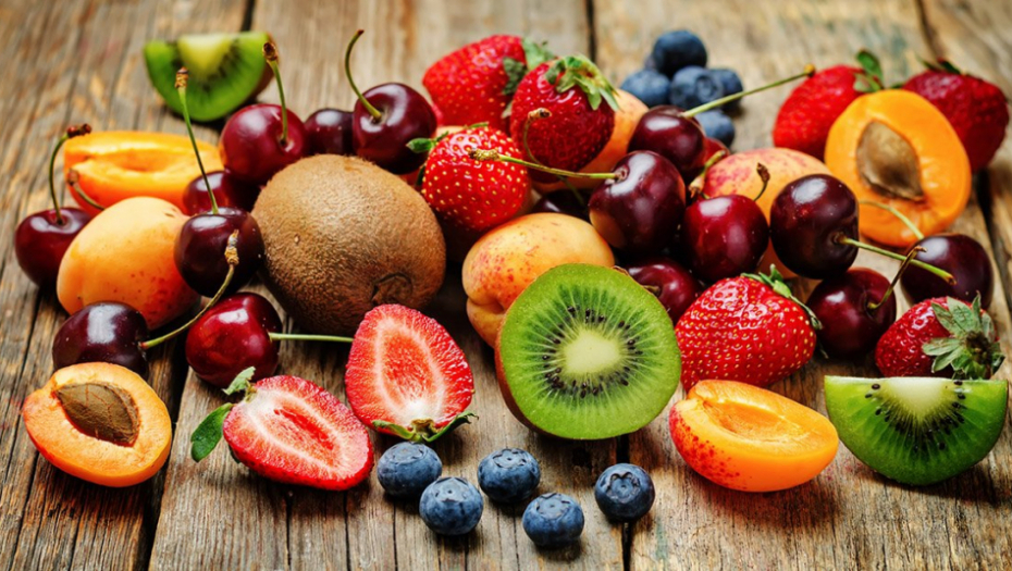 KONTAMINIRANOST VOĆA NAJOPASNIJIM PESTICIDIMA 53% VEĆA NEGO PROŠLE DECENIJE Povezuje se sa zdravstvenim problemima opasnim po život