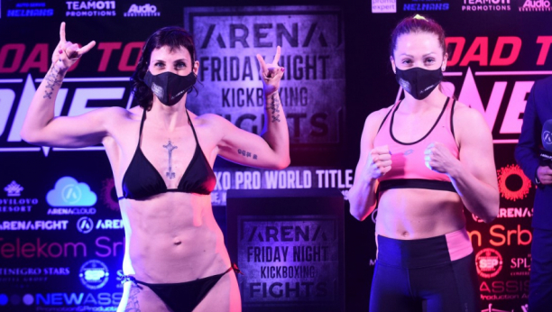 ARENA FRAJDEJ NAJT FAJT - Mrki pogledi dve loptice (FOTO)