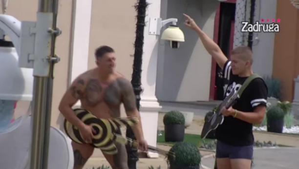 ŽURKA U BELOJ KUĆI OD RANOG JUTRA Čorba i Kristijan napravili šou, Golubović nakon toga ponovo našao razlog da ispipa ljubavnicu po telu, pomirenje na pomolu? (VIDEO)