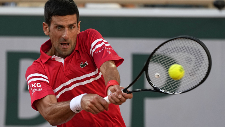 FENOMENALNO! Novak Đoković savladao 