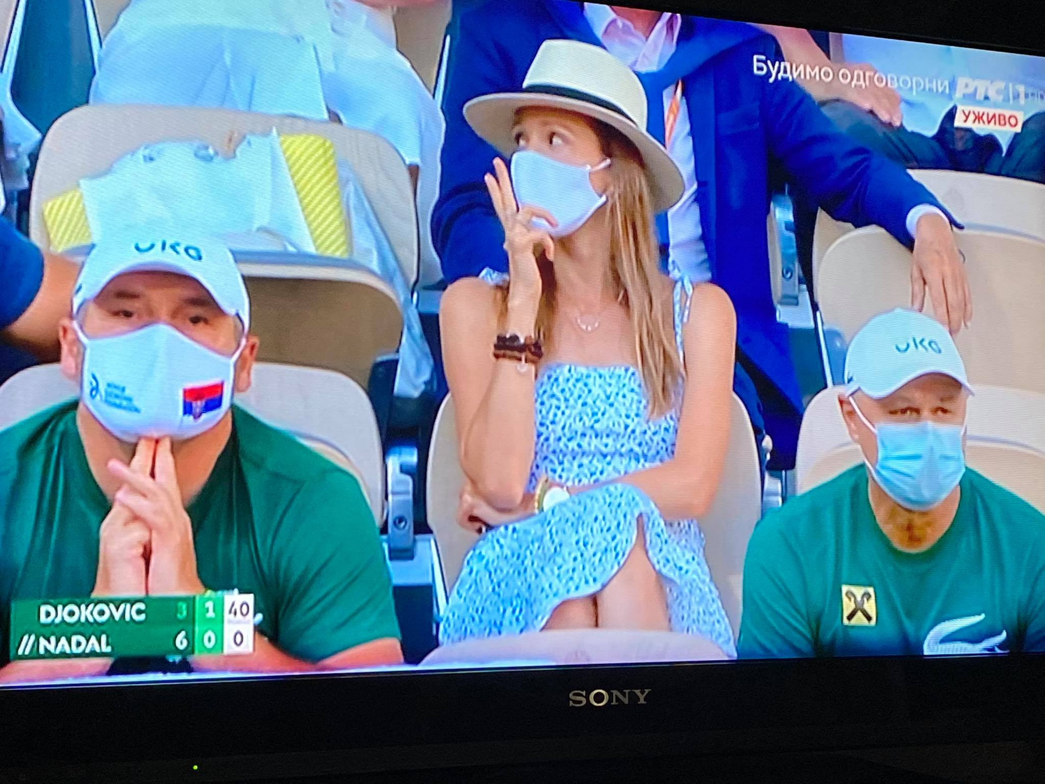 UVREDE ZA JELENU ĐOKOVIĆ NAKON MEČA! Napadi na Novakovu suprugu, razlog je samo jedan! (FOTO)