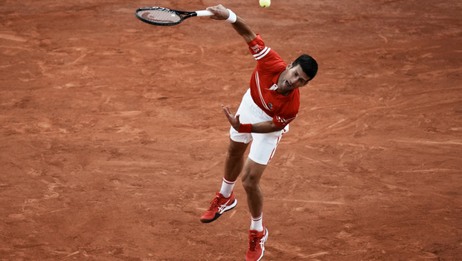 FENOMENALNO! Novak Đoković savladao 