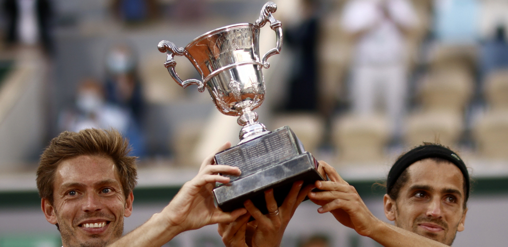 DOMAĆINIMA PEHAR Rolan Garos osvojio čovek koji je odigrao najduži meč u istoriji tenisa!