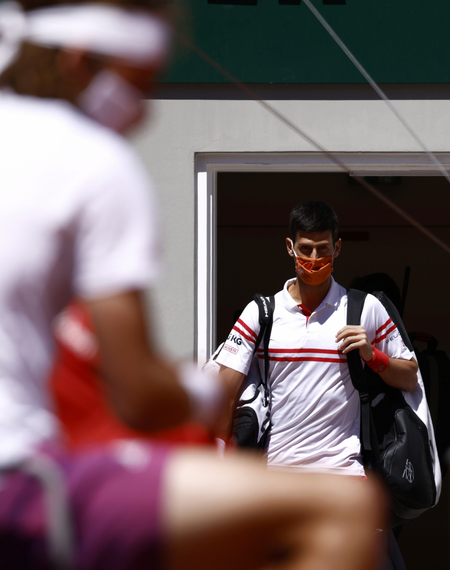 OVAJ ČOVEK JE NEUNIŠTIV Nole se vratio posle 0:2 i osvojio drugi Rolan Garos (VIDEO)