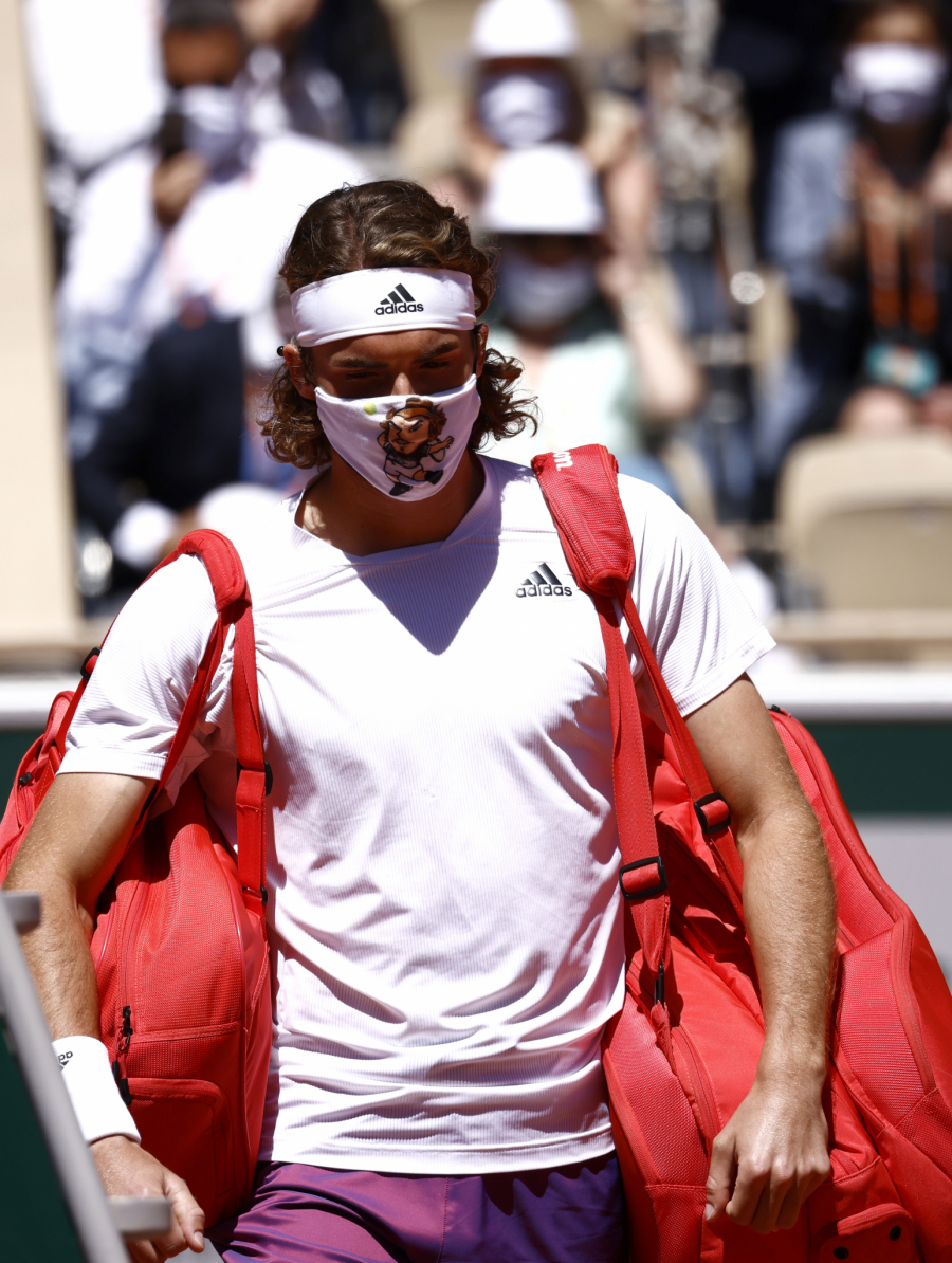 OVAJ ČOVEK JE NEUNIŠTIV Nole se vratio posle 0:2 i osvojio drugi Rolan Garos (VIDEO)