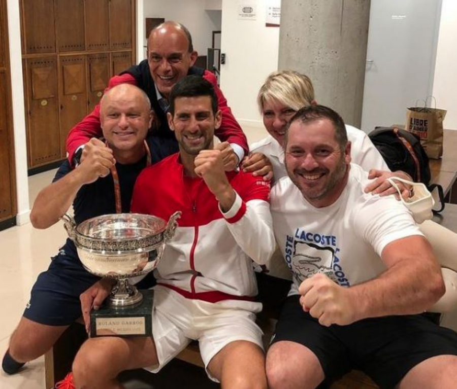 VIMBLDON ŠESTI DAN Ispao glavni favorit, Kirjos spominjao Novaka u spektaklu, Nadal se svađao